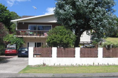 Photo of property in 35 Bentley Avenue, Glenfield, Auckland, 0629