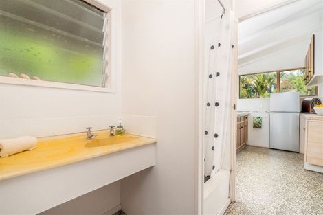 Photo of property in 280e Motutara Road, Muriwai, Waimauku, 0881