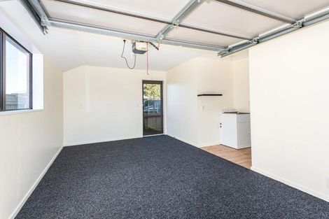 Photo of property in 213b Wainoni Road, Avondale, Christchurch, 8061