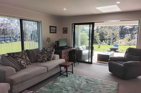 Photo of property in 11 Cherrywood Rise, Paparoa, 0571