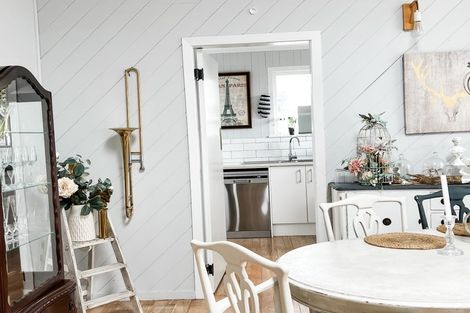 Photo of property in 84 Millbrook Road, Henderson, Auckland, 0612