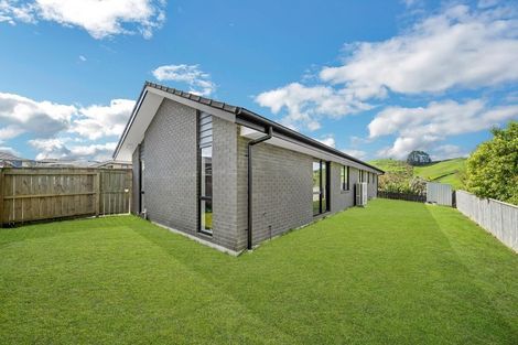 Photo of property in 41b Leathem Crescent, Pokeno, 2402
