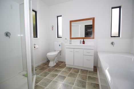 Photo of property in 123 Kelly Jade Avenue, Matarangi, Whitianga, 3592