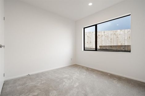 Photo of property in 122 Parkview Drive, Gulf Harbour, Whangaparaoa, 0930
