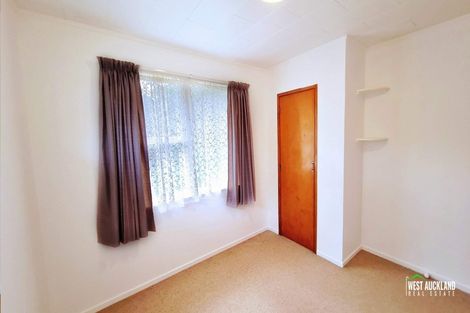 Photo of property in 67 Pine Avenue, Henderson, Auckland, 0612