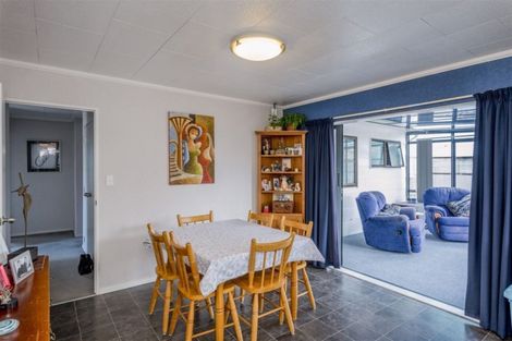 Photo of property in 56 Rimu Street, Levin, 5510