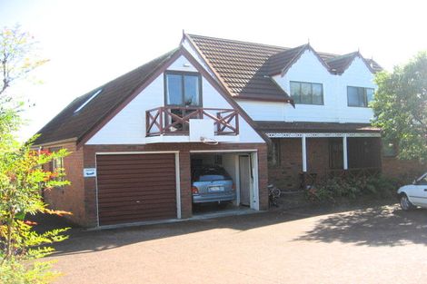 Photo of property in 80 Highland Park Drive, Highland Park, Auckland, 2010