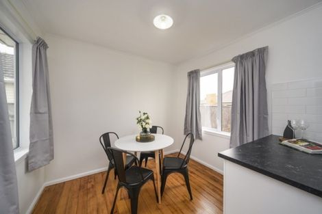 Photo of property in 649 Featherston Street, Roslyn, Palmerston North, 4414