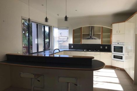 Photo of property in 88b Picasso Drive, West Harbour, Auckland, 0618