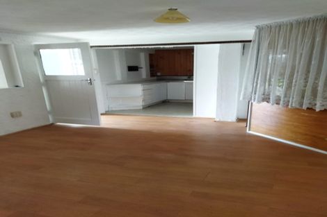 Photo of property in 279 Great North Road, Henderson, Auckland, 0612