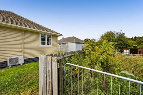 Photo of property in 61 Parsons Street, Frankleigh Park, New Plymouth, 4310