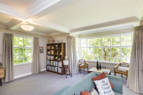 Photo of property in 31 Elmira Avenue, Hokowhitu, Palmerston North, 4410