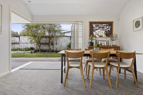 Photo of property in 7 Norfolk Drive, Cambridge, 3434