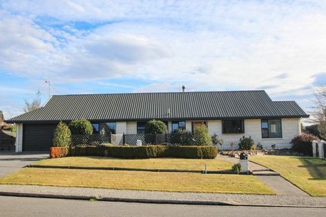 Photo of property in 17 Essex Street, Weston, Oamaru, 9401