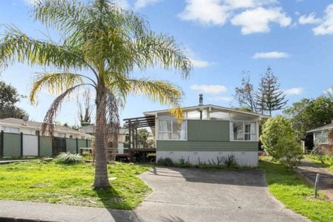 Photo of property in 51 Normanton Street, Glenfield, Auckland, 0629