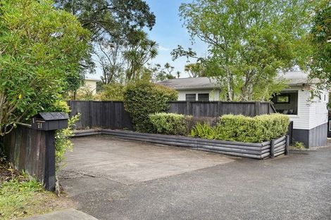 Photo of property in 1/71 Sunnynook Road, Forrest Hill, Auckland, 0620