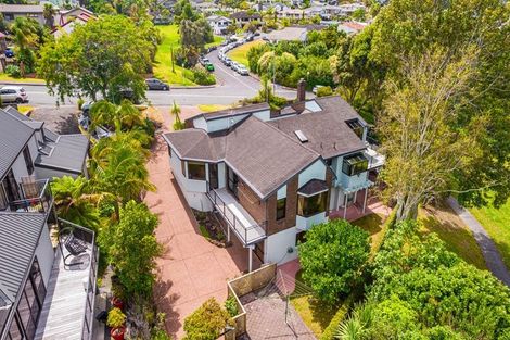 Photo of property in 5 Clearwater Cove, West Harbour, Auckland, 0618