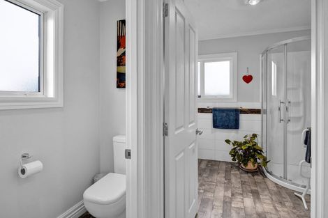 Photo of property in 31 Maire Street, Inglewood, 4330