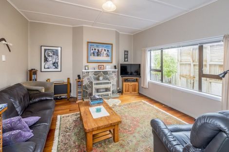 Photo of property in 47 Bluegum Road, Paraparaumu Beach, Paraparaumu, 5032