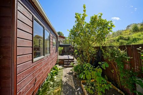 Photo of property in 1/76 Chilcott Road, Henderson, Auckland, 0612