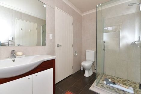 Photo of property in 1880 South Head Road, South Head, Helensville, 0874