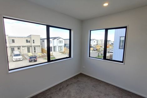 Photo of property in 27 Tumu Road, Papakura, 2110