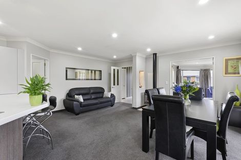 Photo of property in 9 The Stables, Halswell, Christchurch, 8025