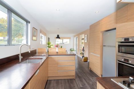 Photo of property in 8 Bracken Street, Arrowtown, 9302