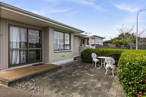 Photo of property in 1/5 Somerset Place, Taradale, Napier, 4112