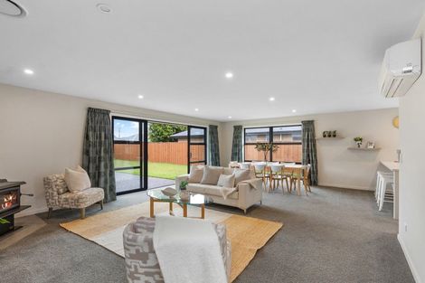 Photo of property in 9 Cressy Place, Darfield, 7510