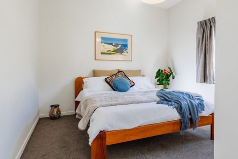 Photo of property in 607 Blockhouse Bay Road, Blockhouse Bay, Auckland, 0600