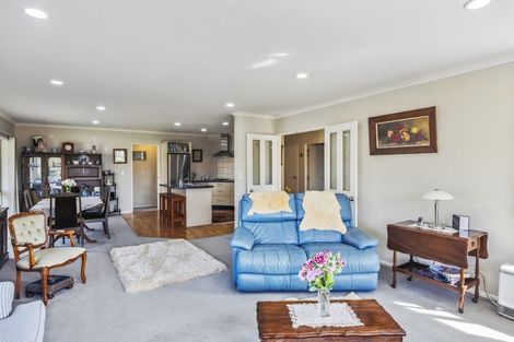 Photo of property in 84 Regent Drive, Paraparaumu Beach, Paraparaumu, 5032