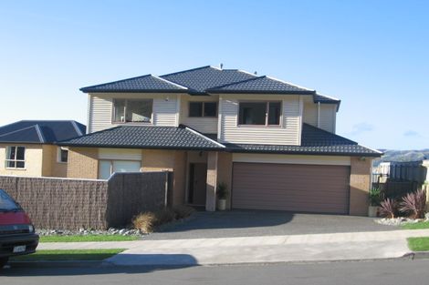 Photo of property in 43 Erlestoke Crescent, Churton Park, Wellington, 6037
