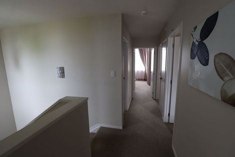Photo of property in 48 Battalion Drive, Papakura, 2110