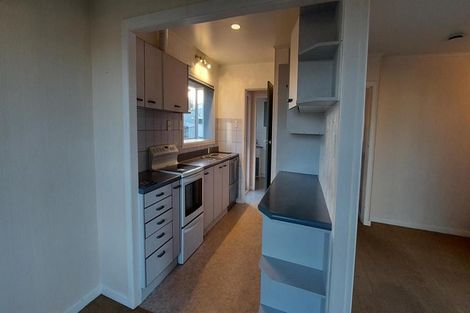 Photo of property in 1/434 Old Te Atatu Road, Te Atatu Peninsula, Auckland, 0610