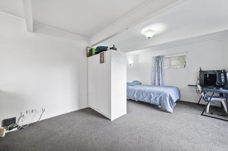 Photo of property in 10 Queens Drive, Kilbirnie, Wellington, 6022