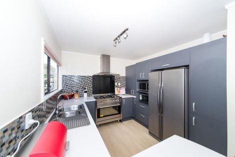 Photo of property in 4/278 Birkdale Road, Birkdale, Auckland, 0626