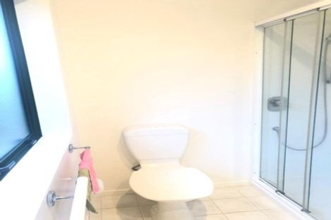 Photo of property in 3 John Brooke Crescent, East Tamaki Heights, Auckland, 2016