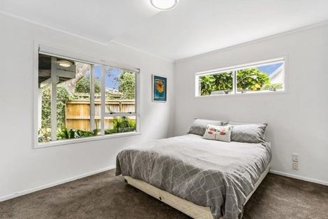 Photo of property in 5 Woodward Road, Mount Albert, Auckland, 1025