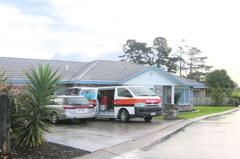 Photo of property in 16 Robina Court, Burswood, Auckland, 2013