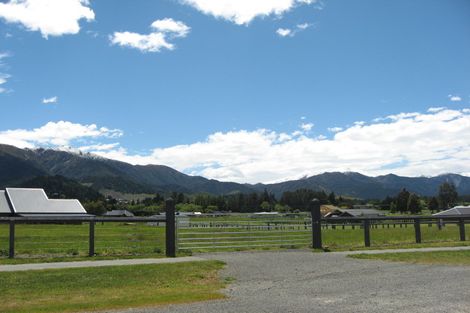 Photo of property in 26 Lochiel Drive, Hanmer Springs, 7334