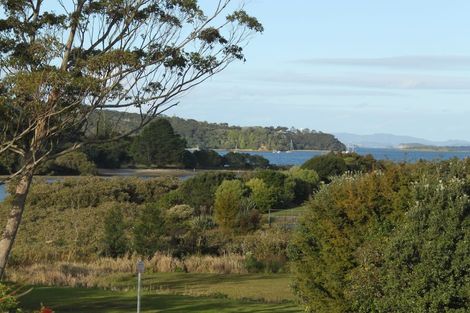 Photo of property in 84 Rangitane Loop Road, Kerikeri, 0294