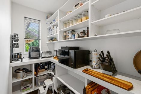 Photo of property in 165 Estuary Road, South New Brighton, Christchurch, 8062