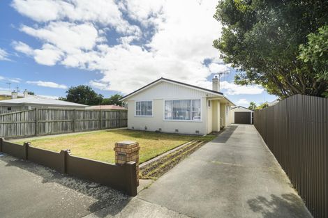 Photo of property in 6 Kea Place, Fitzherbert, Palmerston North, 4410