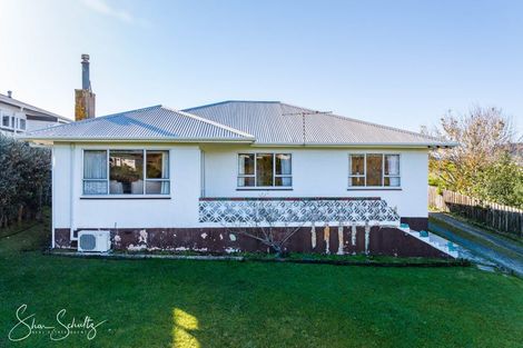 Photo of property in 30 Bickerstaffe Road, Maungaturoto, 0520