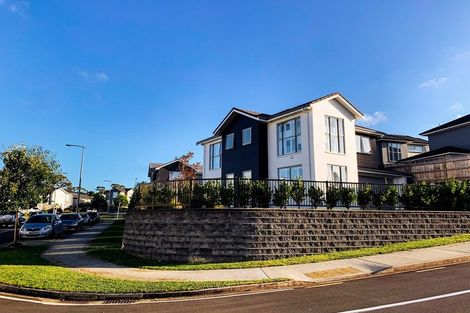 Photo of property in 9 Arthur Rolfe Lane, Swanson, Auckland, 0614