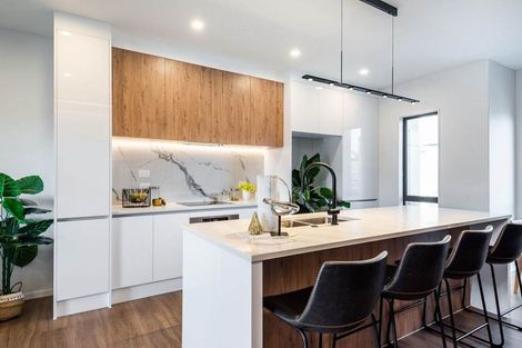 Photo of property in 20 Mina Way, Browns Bay, Auckland, 0630