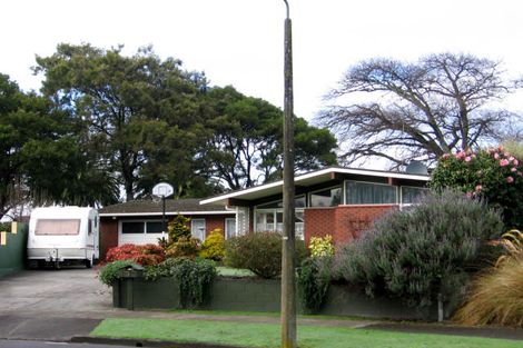 Photo of property in 3 Carbine Court, Awapuni, Palmerston North, 4412