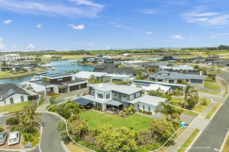 Photo of property in 5 Waitemata Drive, One Tree Point, 0118