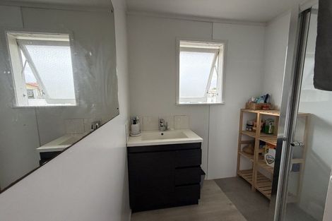 Photo of property in 3 Chisholm Place, Mangere East, Auckland, 2024